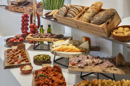 Hotel Marina Portals: Desayuno+Spa