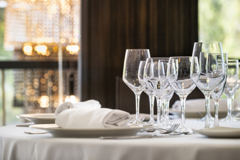Hotel Aeroport Girona: Lunch or... Hotel Aeroport Girona: Lunch or...